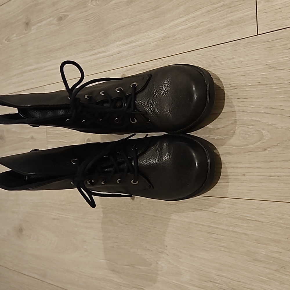 Women Shoes